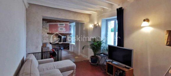 3 bedrooms House in Sceaux-du-Gatinais, France No. 254476 6