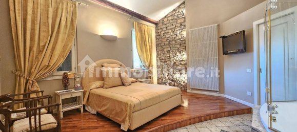 Вилла с 3 спальнями в Редзато, Италия № 236399 15