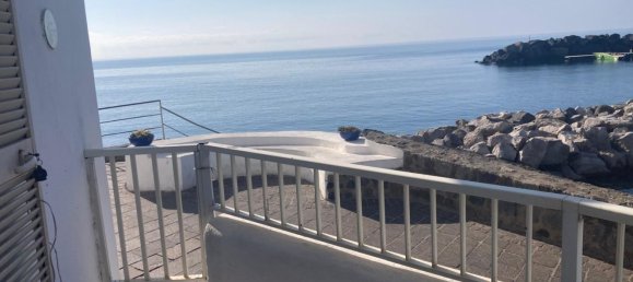 4-Zimmer Doppelhaus in Serrara Fontana, Italy, Nr. 268087 4