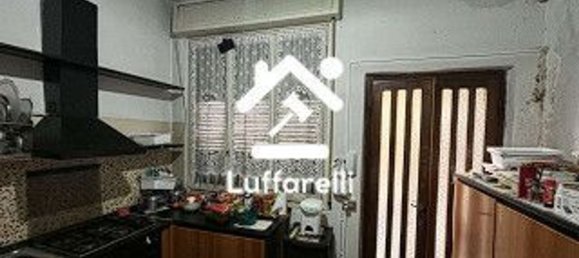 5 rooms Apartment in Sedriano, Italy No. 13033 2