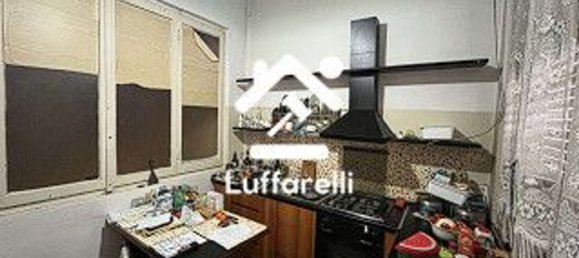 5 rooms Apartment in Sedriano, Italy No. 13033 3