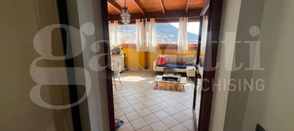 Penthouse T4 em Paola, Italy N.º 321927 23