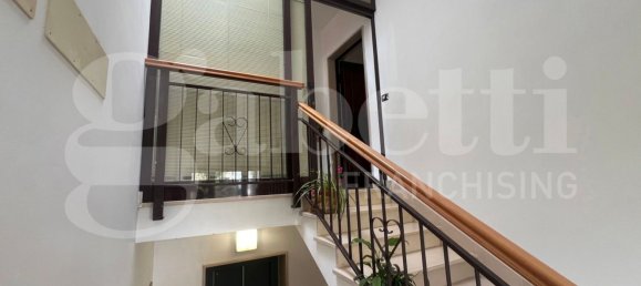 Penthouse T4 em Paola, Italy N.º 321927 33