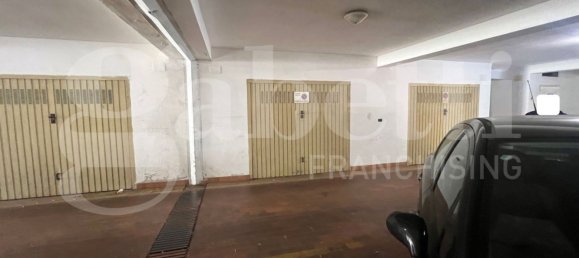 Penthouse T4 em Paola, Italy N.º 321927 30