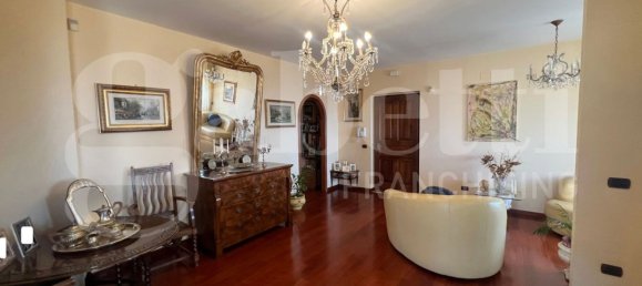 Penthouse T4 em Paola, Italy N.º 321927 5