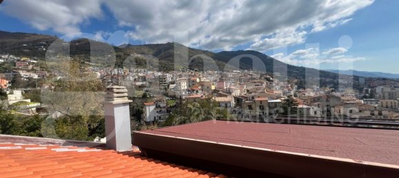 Penthouse T4 em Paola, Italy N.º 321927 25