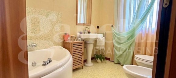 Penthouse T4 em Paola, Italy N.º 321927 10