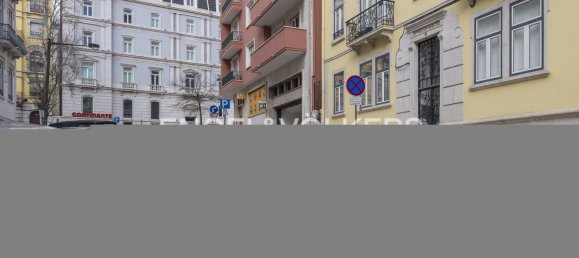 4 bedrooms Apartment in Lisbon, Portugal No. 96042 39