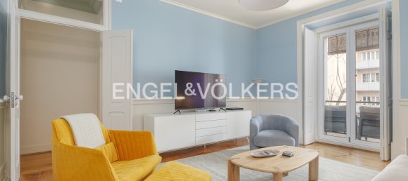 4 bedrooms Apartment in Lisbon, Portugal No. 96042 3