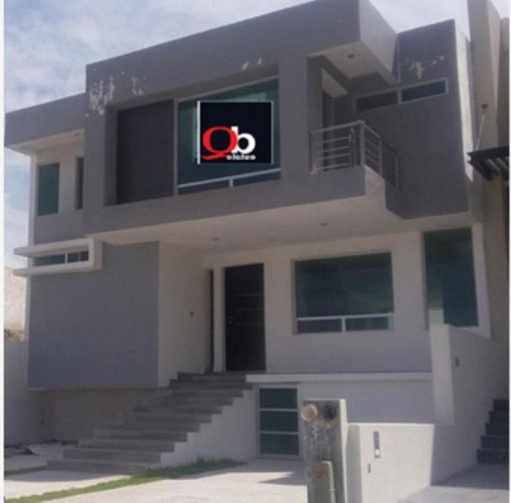 3 bedrooms House in Queretaro, Mexico No. 146896