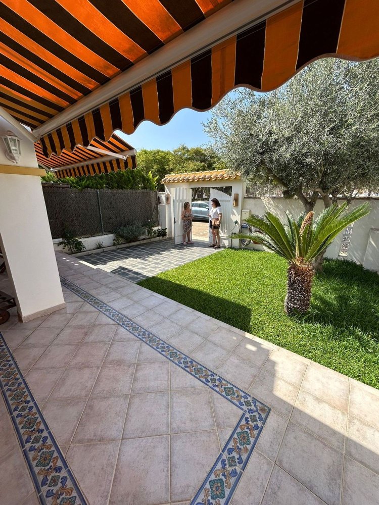 2 bedrooms Townhouse in Alicante, Spain No. 156857