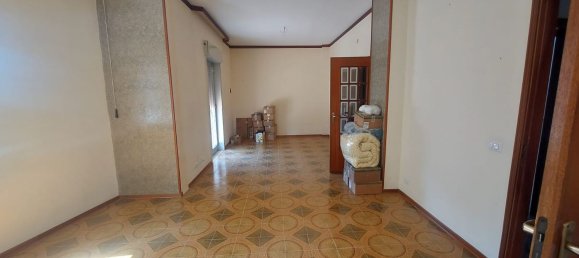 5 bedrooms Apartment in Caltanissetta, Italy No. 358604 7