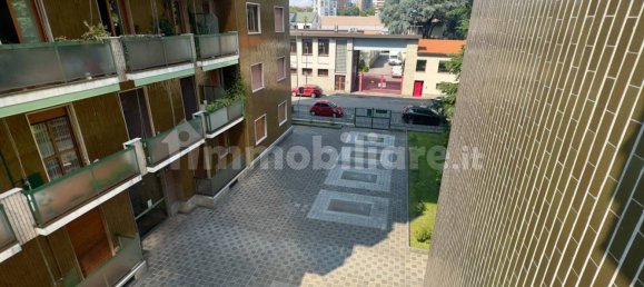 Квартира с 2 спальнями в Сесто Сан Джованни, Италия № 266575 38