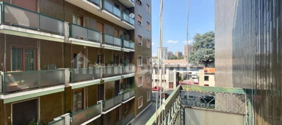 Квартира с 2 спальнями в Сесто Сан Джованни, Италия № 266575 32