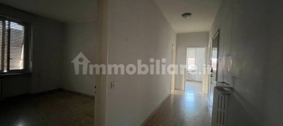 Apartamento T3 em Casale Monferrato, Italy N.º 90979 14
