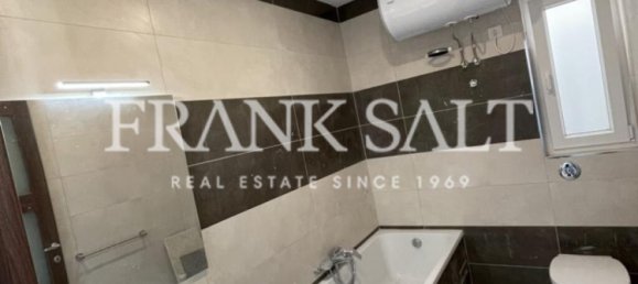 Apartamento de 2 dormitorios en Swieqi, Malta No. 4614 8