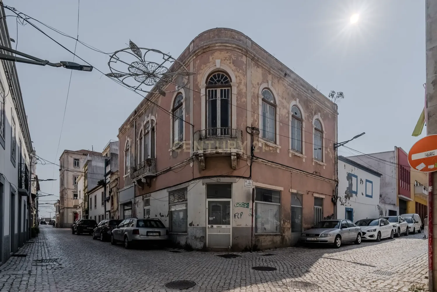 431m² Building in Peniche, Portugal No. 227605