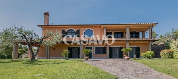 5 bedrooms Villa in Campagnano di Roma, Italy No. 321768 3