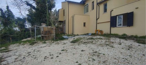 10-Zimmer Haus in Todi, Italy, Nr. 69810 41