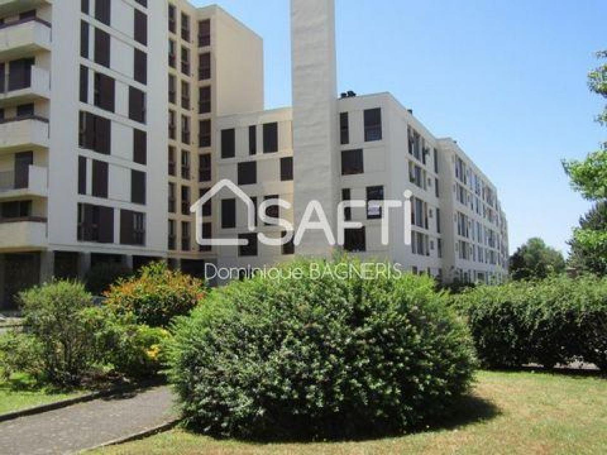 2 bedrooms Apartment in Tarbes, France No. 36634