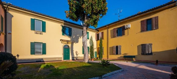 6غرفة منزل في Bologna, Italy رقم 101675 40