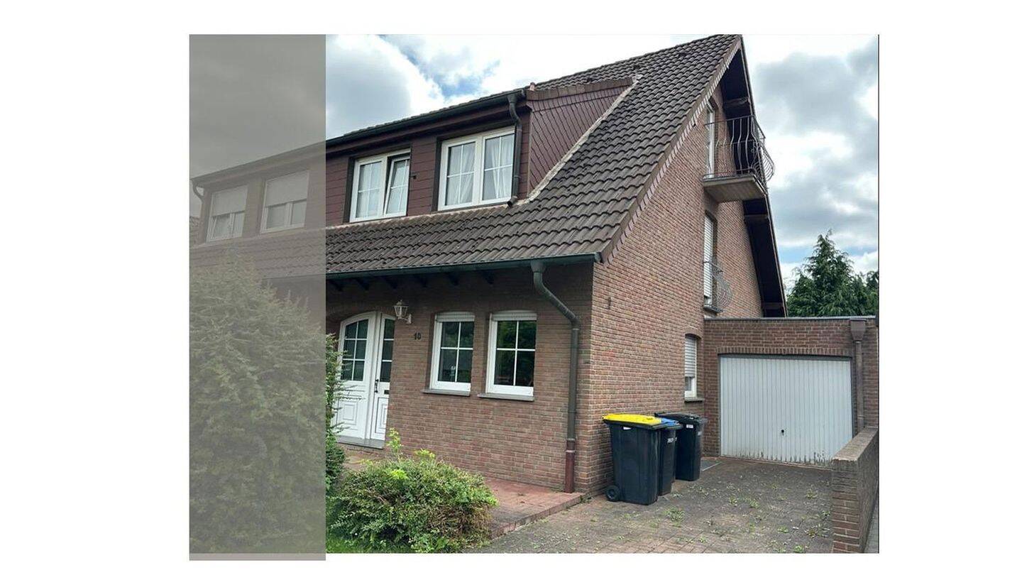 Adosado de 4 dormitorios en Heinsberg, Germany No. 326156