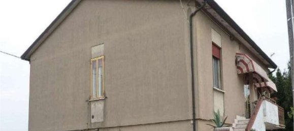 5غرفة شقة في Legnago, Italy رقم 192805 5