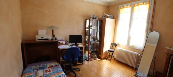 Casa de 4 dormitorios en Chartres, France No. 101766 5