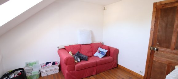 Casa de 4 dormitorios en Chartres, France No. 101766 8