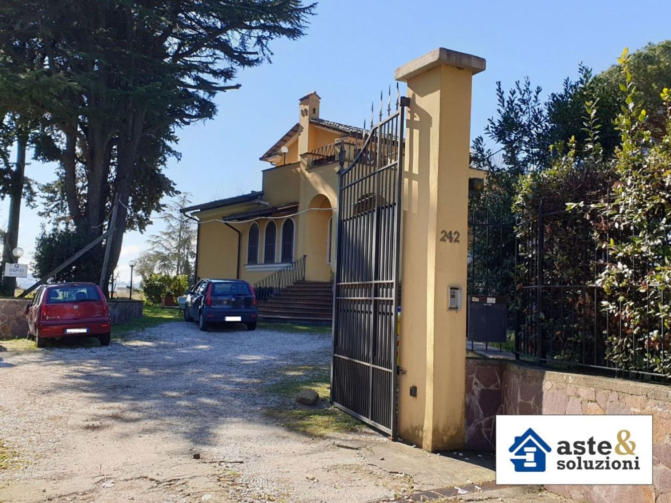 7000m² Commercial property in Grottaferrata, Italy No. 380167