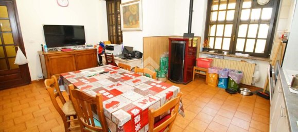 5 rooms Villa in Rivarolo Canavese, Italy No. 82195 13