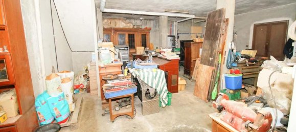 5 rooms Villa in Rivarolo Canavese, Italy No. 82195 40