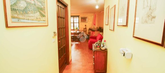 5 rooms Villa in Rivarolo Canavese, Italy No. 82195 3