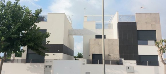 Villa T2 em Pilar de la Horadada, Spain N.º 8804 22