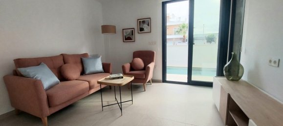 Villa T2 em Pilar de la Horadada, Spain N.º 8804 6