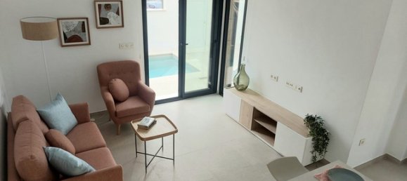 Villa T2 em Pilar de la Horadada, Spain N.º 8804 5