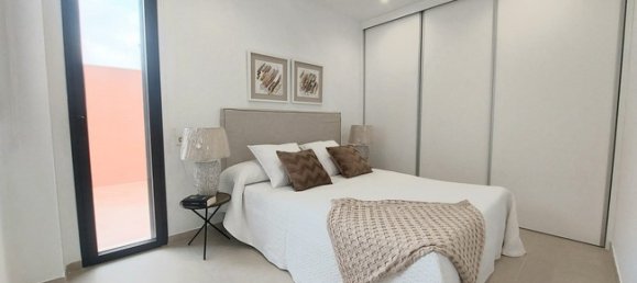 Villa T2 em Pilar de la Horadada, Spain N.º 8804 17