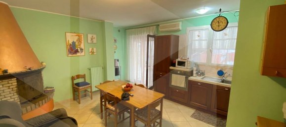 3 rooms Apartment in Modugno, Italy No. 29301 4