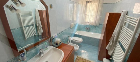 3 rooms Apartment in Modugno, Italy No. 29301 9