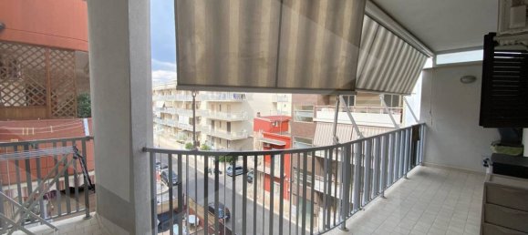 3 rooms Apartment in Modugno, Italy No. 29301 14