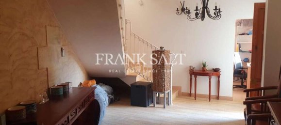 4 bedrooms House in Ghasri, Malta No. 11658 32