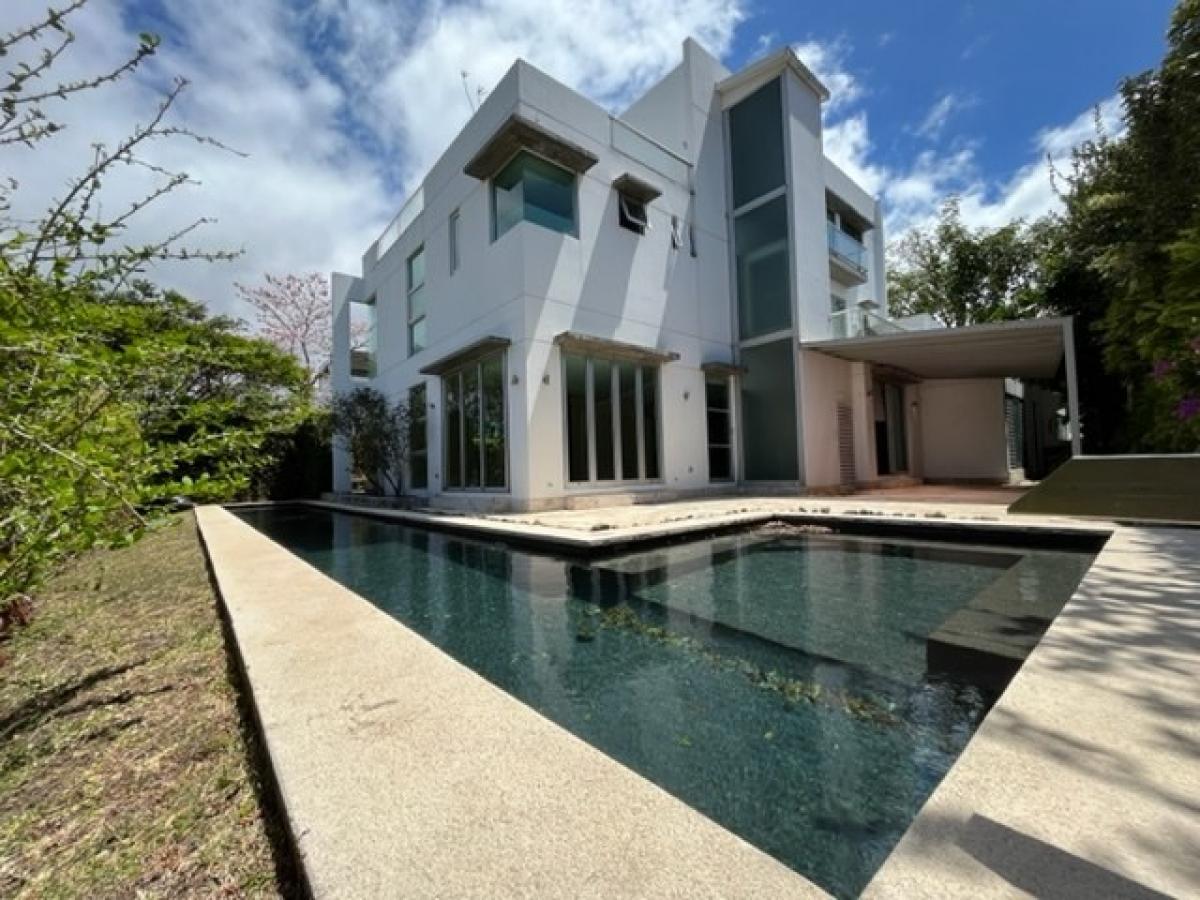 4 dormitorios condominium en venta en Santa Ana, San José, Costa Rica № 483