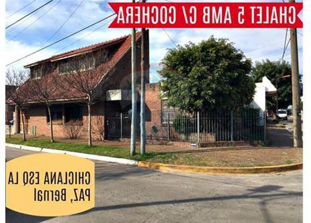 4 bedrooms House in Quilmes, Argentina No. 101552