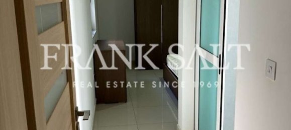 3 bedrooms Apartment in San Gwann, Malta No. 8579 5