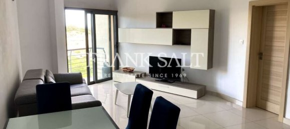 3 bedrooms Apartment in San Gwann, Malta No. 8579 2