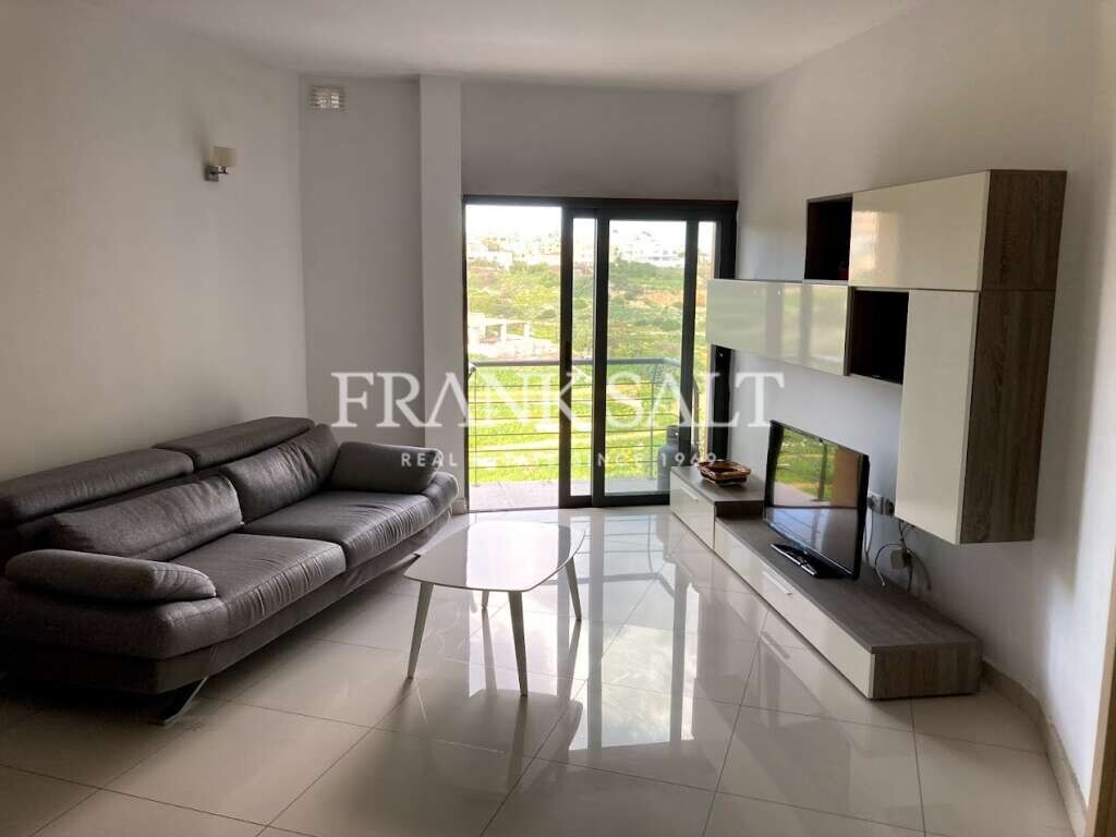 3 bedrooms Apartment in San Gwann, Malta No. 8579
