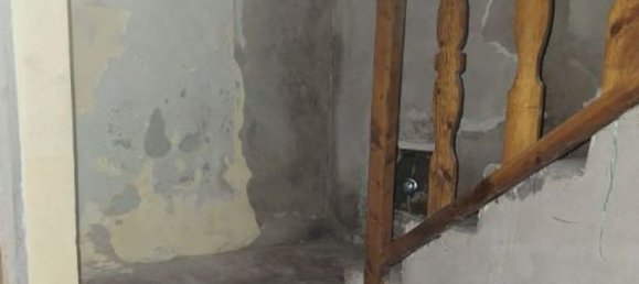 6 rooms House in Front, Italy No. 50468 14