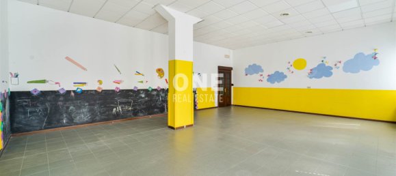 15غرفة بناية في Buccinasco, Italy رقم 76652 18