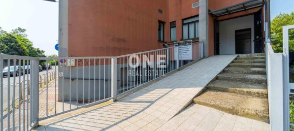 15غرفة بناية في Buccinasco, Italy رقم 76652 6