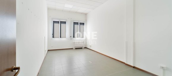 15غرفة بناية في Buccinasco, Italy رقم 76652 21